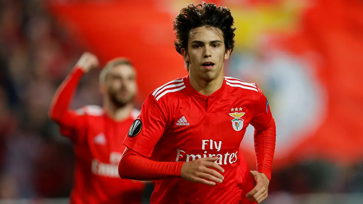 مانشستر سيتي يفاوض بنفيكا لضم جواو فيليكس لتعويض ليروي ساني