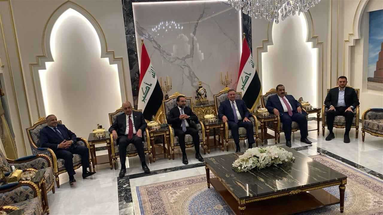 رئاسة برلمان العراق قبل الجلسة الأولى.. السامرائي يتفوق على الحلبوسي "توافقيا"