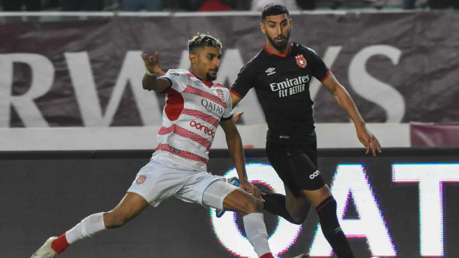 الهلال والاتحاد وقمة الدوري التونسي.. مواعيد مباريات اليوم والقنوات الناقلة