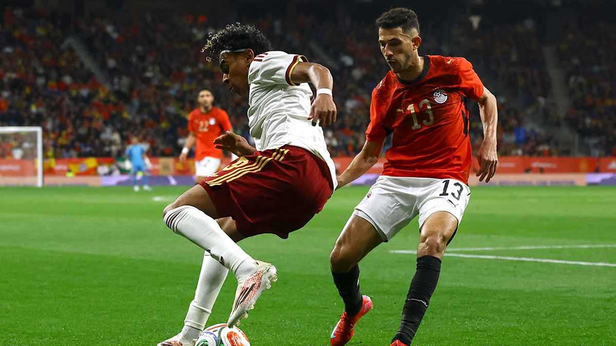 برنامج إسباني: أحمد فتوح سخر من لامين يامال (صورة) 