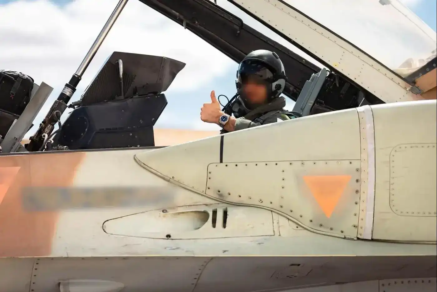 خوذة ذكية لجندي إسرائيلي