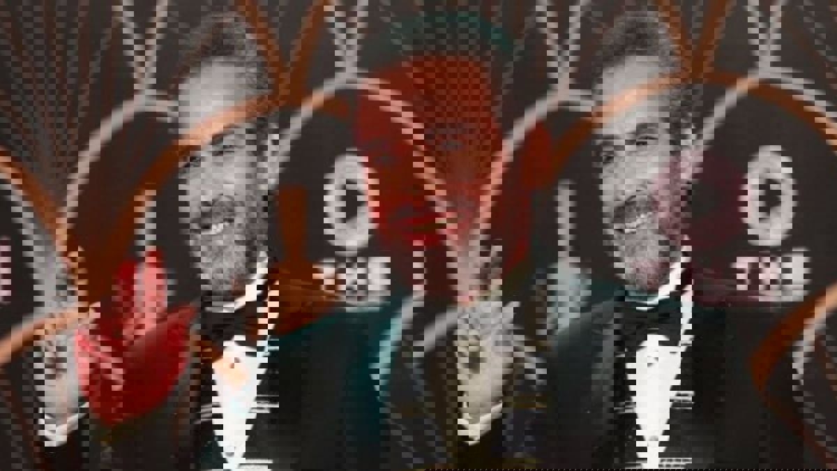 أول رد من أحمد عبد العزيز بعد انفعاله على صحفي (فيديو)