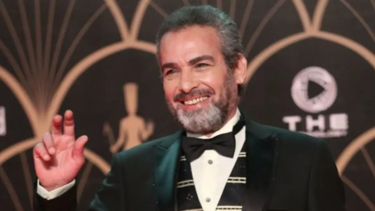 أول رد من أحمد عبد العزيز بعد انفعاله على صحفي (فيديو)