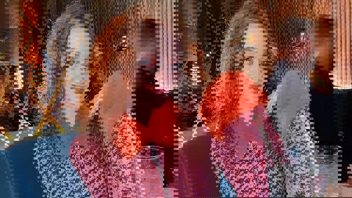 قطعة بسكويت تنهي حياة الفنانة البريطانية أورلا باكسينديل