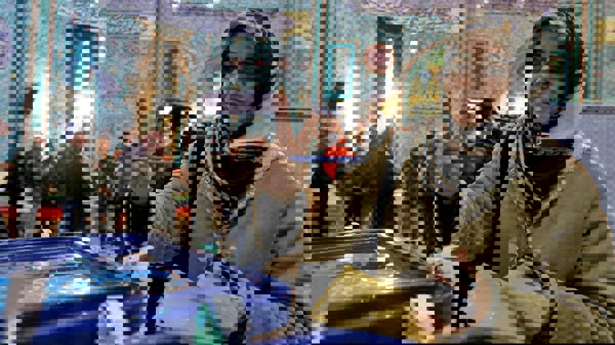 إصابة فائزين اثنين في الانتخابات الإيرانية بفيروس "كورونا" (صورة)‎