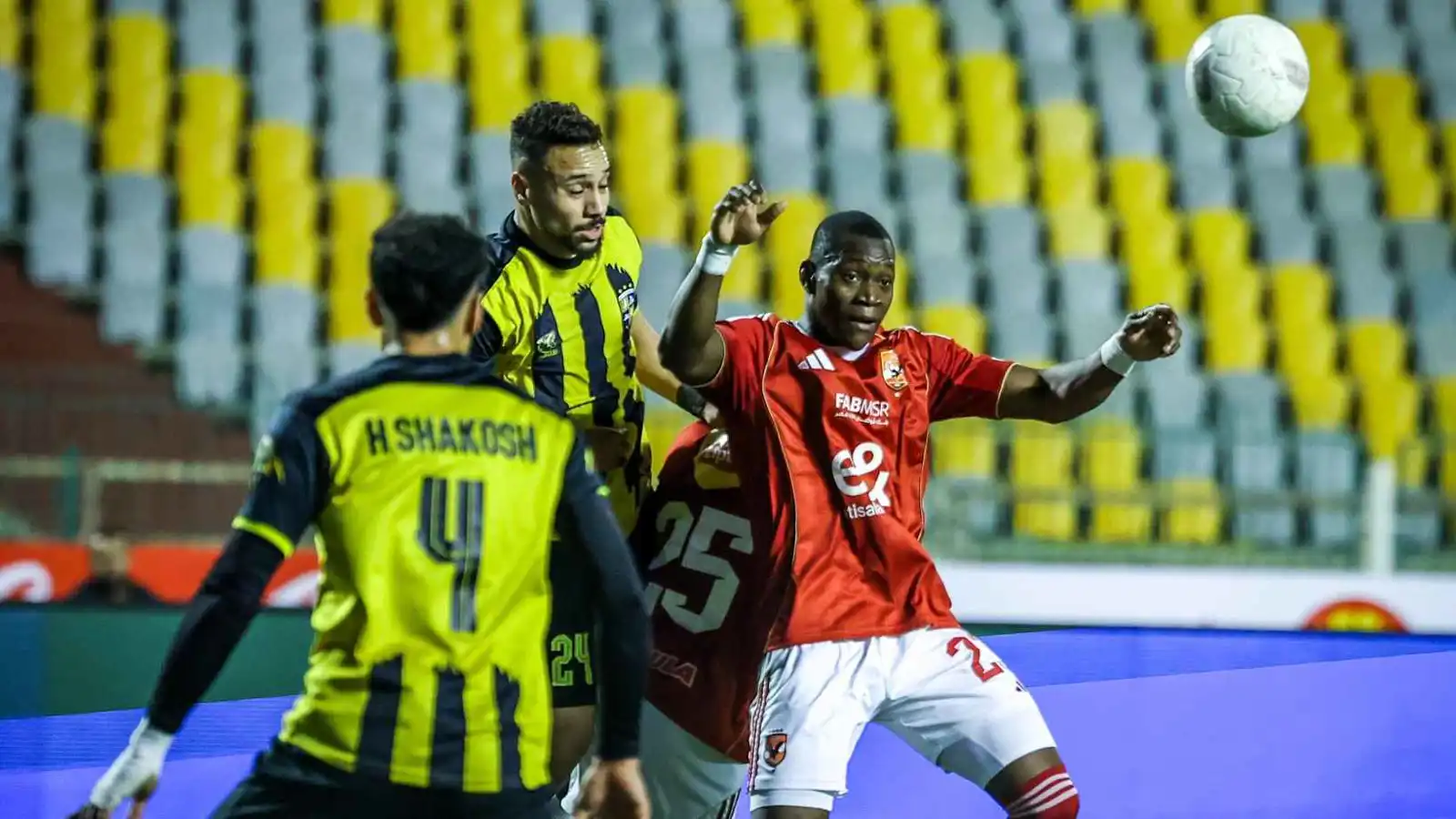 تغطية مباشرة لمباراة الأهلي ضد المقاولون العرب في الدوري المصري