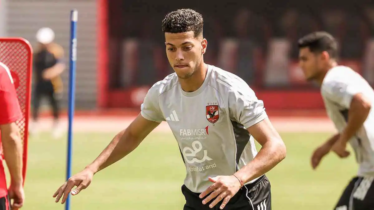 عقد يعدل تلقائيا.. إمام عاشور يصدم الخطيب بـ5 شروط نارية للتجديد