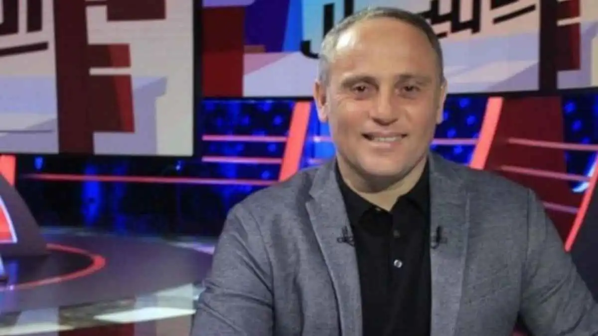 بعد طلبه حل مجلس الإدارة.. تصعيد رسمي من الزمالك ضد أسامة حسني