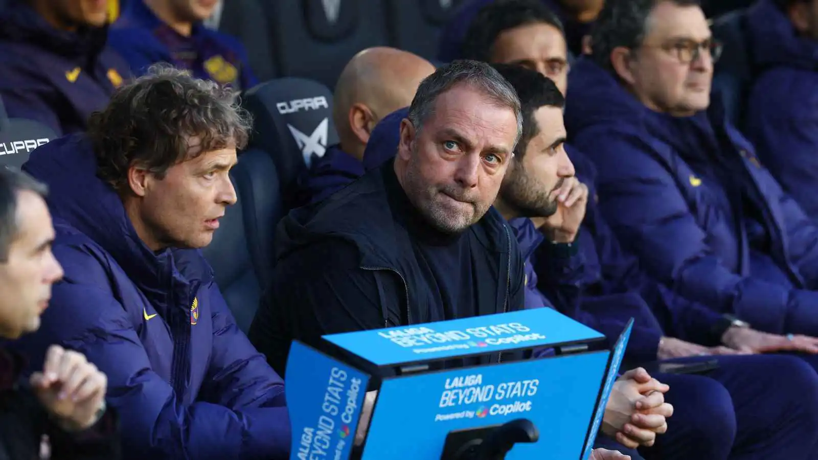 فوضى عارمة.. فليك يشن هجوماً ضارياً على حكام مباراة برشلونة وأتلتيكو