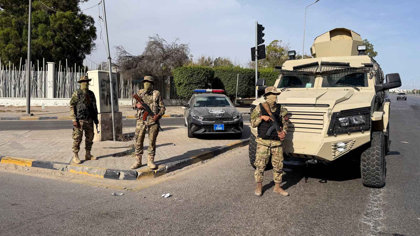 استعدادًا للدمج.. حكومة الدبيبة تعلن التوجه لحل التشكيلات المسلحة