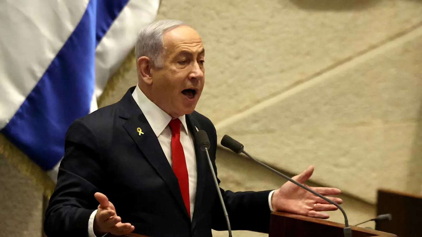 "ثملوا فتسممت السلطة".. هجوم شرس على ائتلاف نتنياهو الحاكم