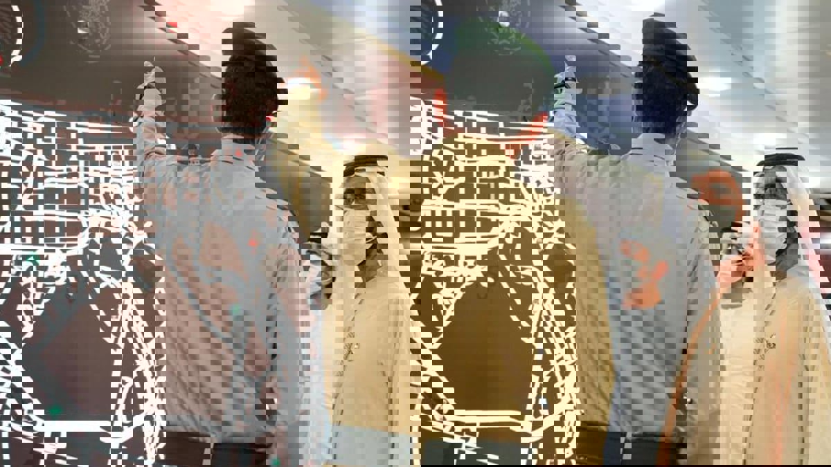 محمد بن راشد يدشن منصة Drone Box لإطلاق الطائرات دون طيار في دبي