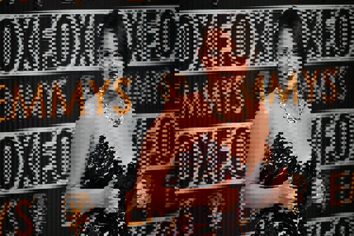 موقف محرج لسيلينا غوميز برفقة حبيبها الجديد (فيديو)