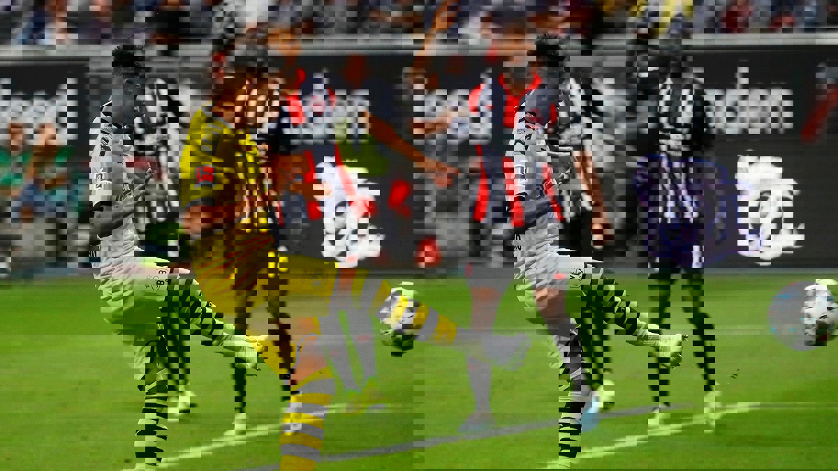 ريال مدريد ينضم لسباق التعاقد مع جادون سانشو