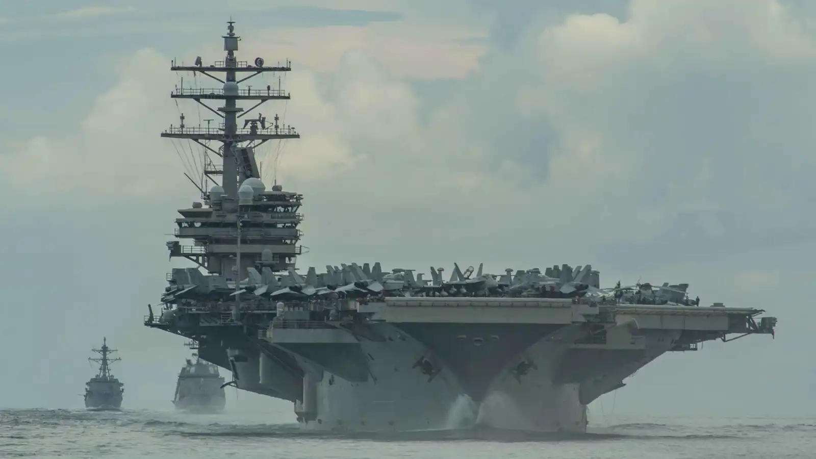 من بكين إلى طهران.. حرب إيران تربك الحسابات الأمريكية