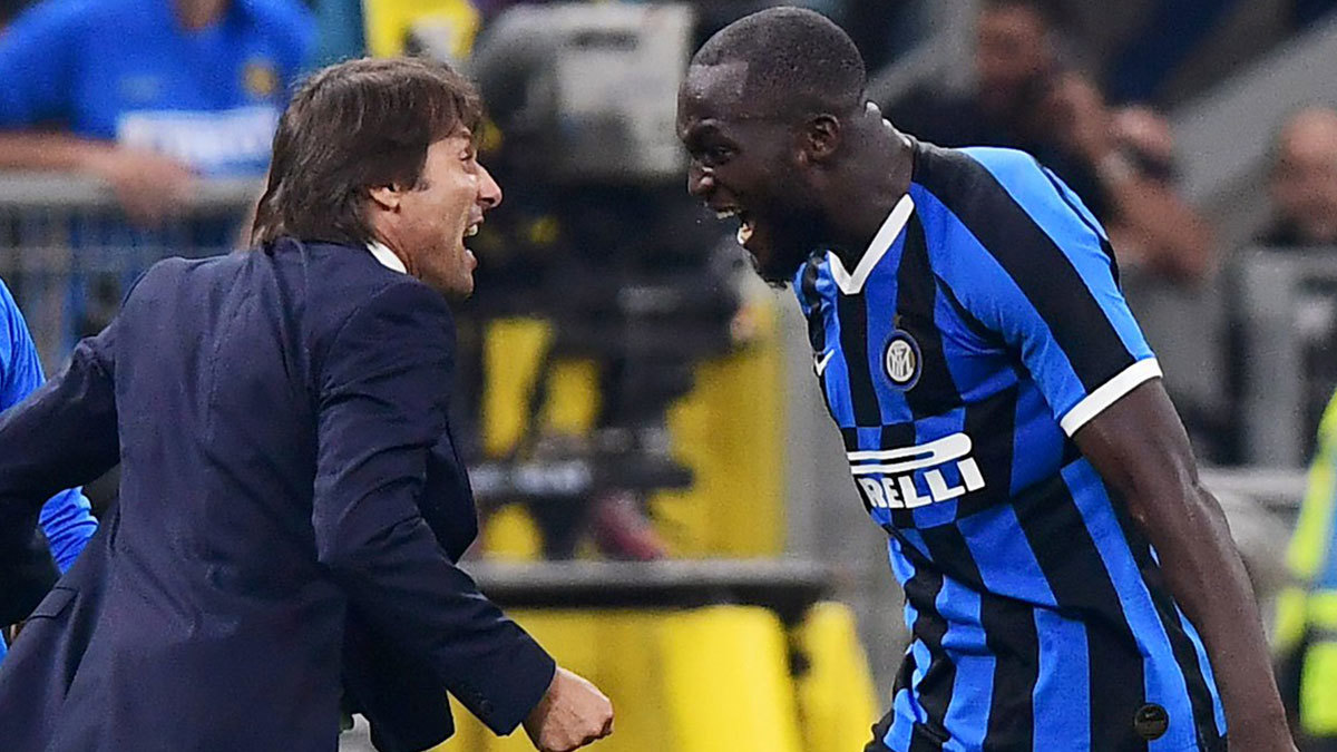 إنتر ميلان يهزم ميلان بثنائية ويحافظ على صدارة ترتيب الدوري الإيطالي (فيديو)