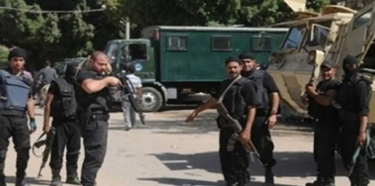 الداخلية المصرية.. مقتل 11 "إرهابيًا" في مواجهة مع الشرطة بأسيوط