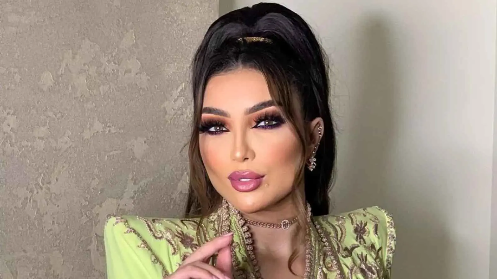 شقيقتا دنيا بطمة تعلقان على خروجها من السجن