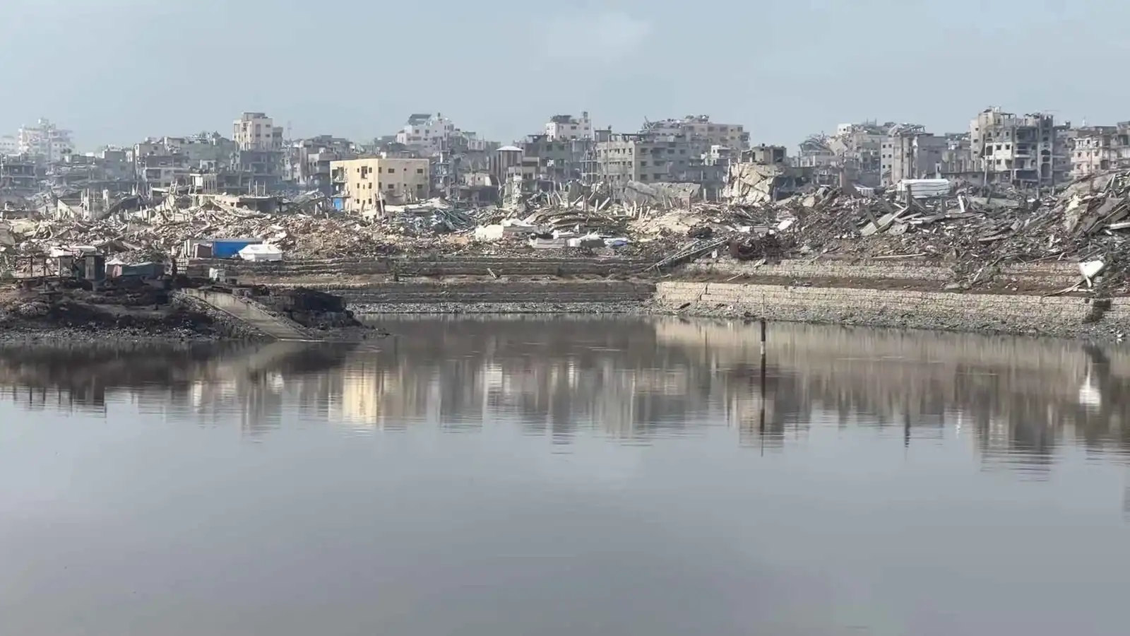 تحذيرات من فيضان "بركة الشيخ رضوان" في غزة (فيديو)