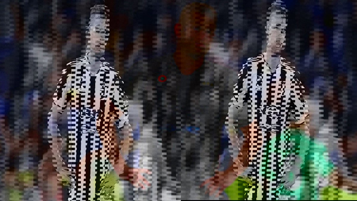 يوفنتوس يرد على محاولة مانشستر يونايتد التعاقد مع دي ليخت