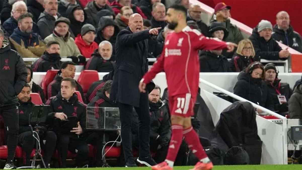 كيف انتصر سلوت على محمد صلاح بالقاضية؟