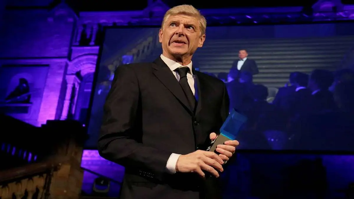 ميرور: فينغر يعرض تدريب منتخب هولندا بديلا لكومان