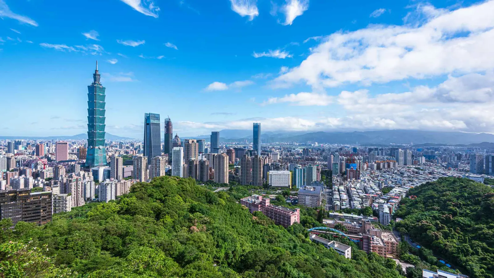 زلزال قوي يهز تايوان.. والمباني تتمايل في تايبيه