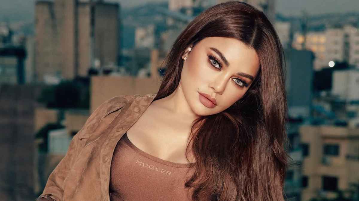 بعد قرار إيقافها عن الغناء في مصر.. عودة هيفاء وهبي للسينما تثير الجدل