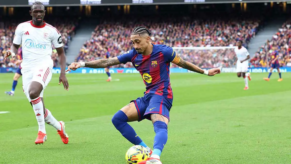 متابعة مباشرة لمباراة برشلونة ضد إشبيلية بالدوري الإسباني