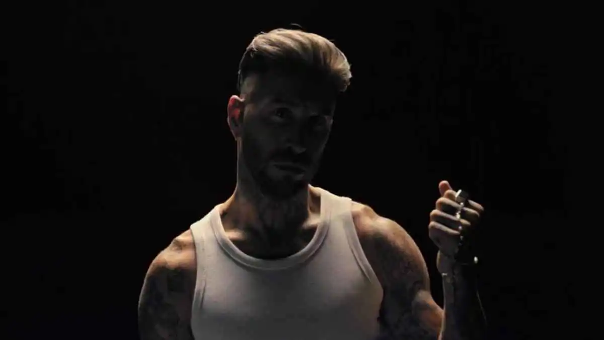 من أجل ريال مدريد.. سيرجيو راموس يصبح مغنيا (فيديو)