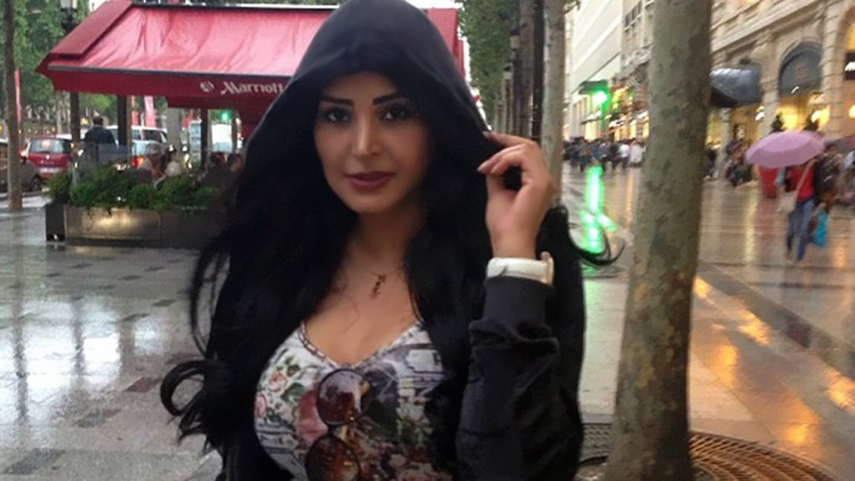 الفنانة السعودية ريم عبدالله تنجو من حريق بمنزلها (فيديو)