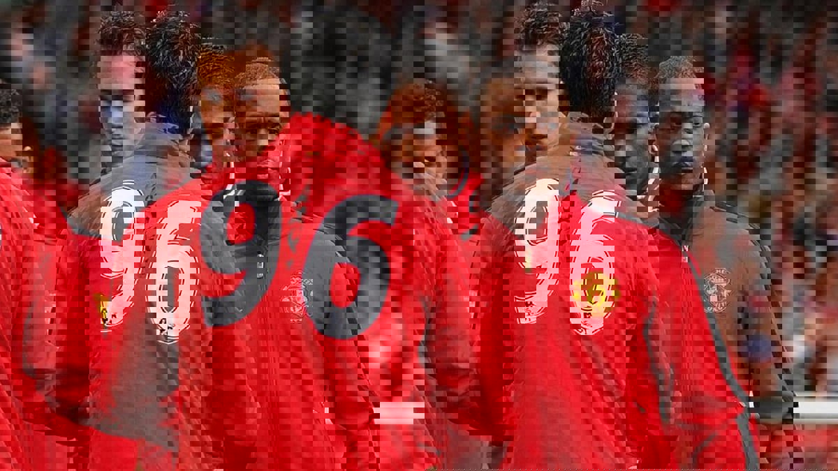 باتريك إيفرا: تراجعت عن ضرب سواريز في الشارع بسبب أطفاله وزوجته