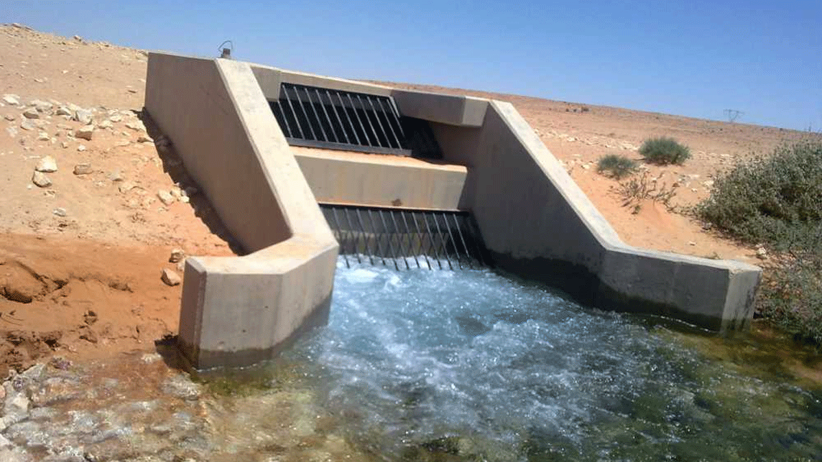 النهر الصناعي يوقف ضخ المياه لطرابلس‎