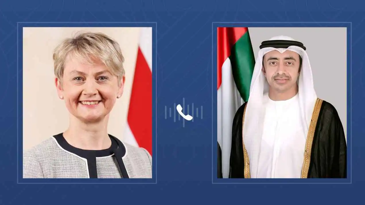 عبد الله بن زايد ووزيرة خارجية بريطانيا يبحثان هاتفيا العلاقات الثنائية