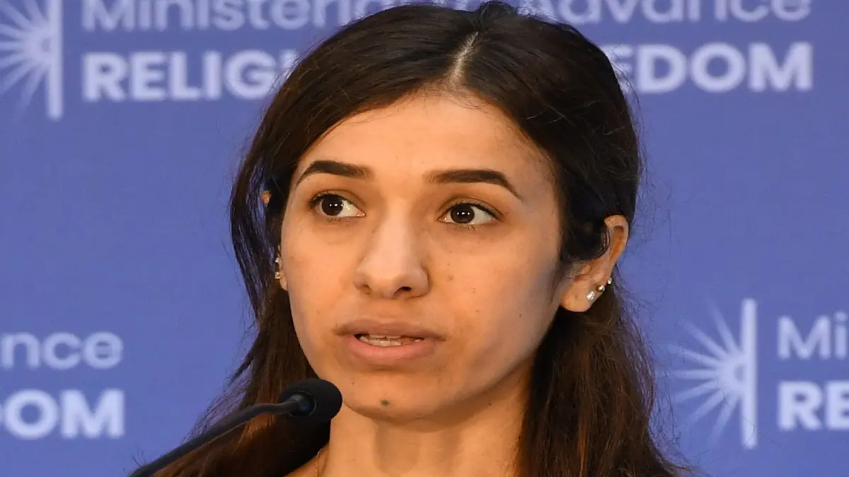 البابا فرانسيس يلتقي ناديا مراد الحاصلة على جائزة "نوبل" للسلام (صورة)