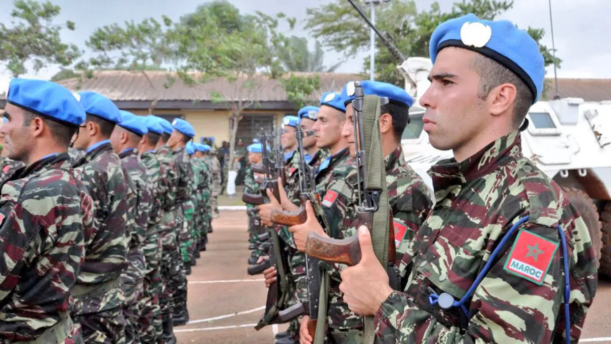 ردًا على تحركات "البوليساريو".. الجيش المغربي يستنفر قرب الشريط العازل