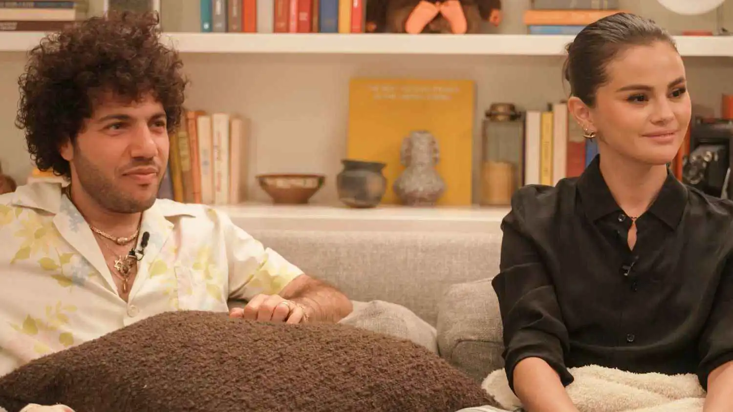 سيلينا غوميز تتحدث عن حلمها في بودكاست زوجها (فيديو)