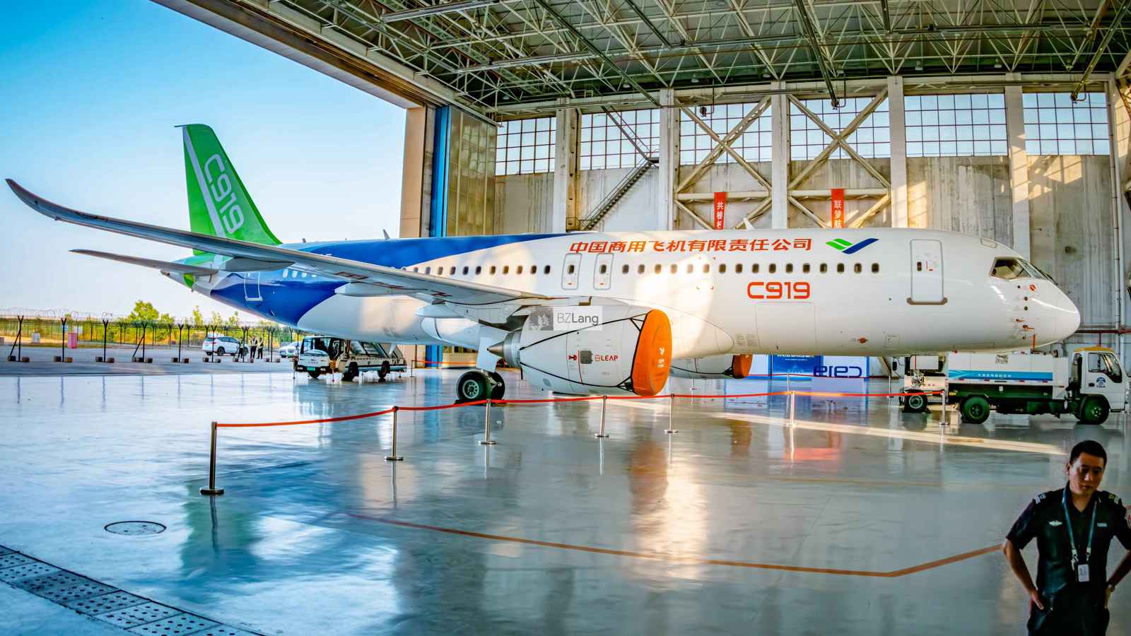 "منافسة إيرباص وبوينغ".. "كوماك" الصينية في مرمى العقوبات الأمريكية