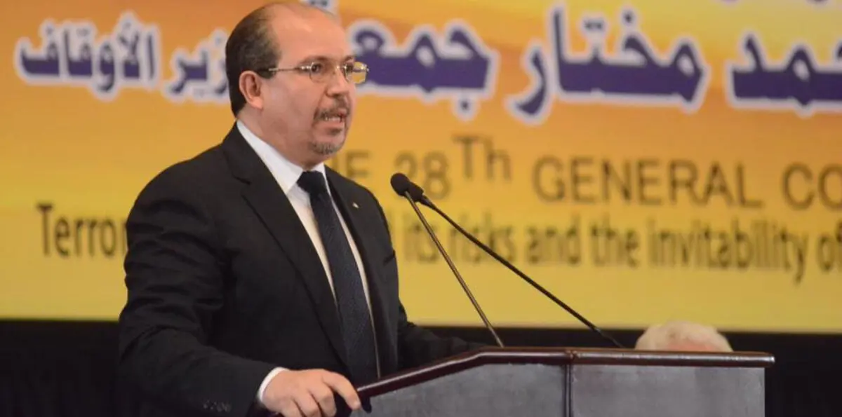 بعد تراجعه عن فتوى مثيرة.. الجزائر تتراجع عن ملاحقة الداعية السلفي فركوس