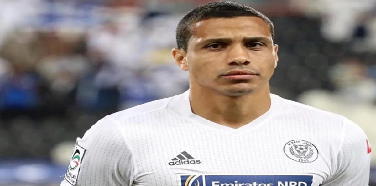 هل أخطأ الاتحاد الإماراتي لكرة القدم بقيد فاندرلي؟ (فيديو)‎