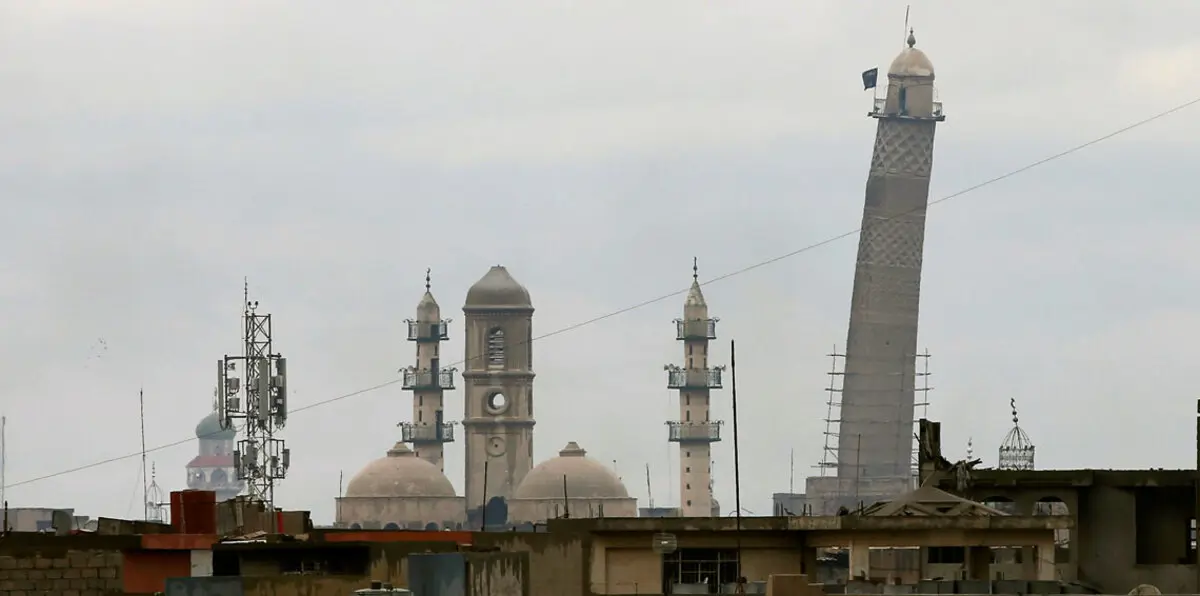 العبادي يعلن "انتهاء دويلة الباطل الداعشية" بعد السيطرة على مسجد النوري