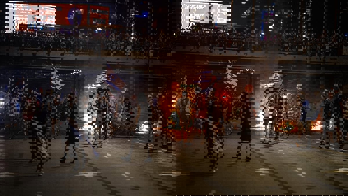 صلاة "عيد الغفران" تدخل إسرائيل في اضطراب سياسي