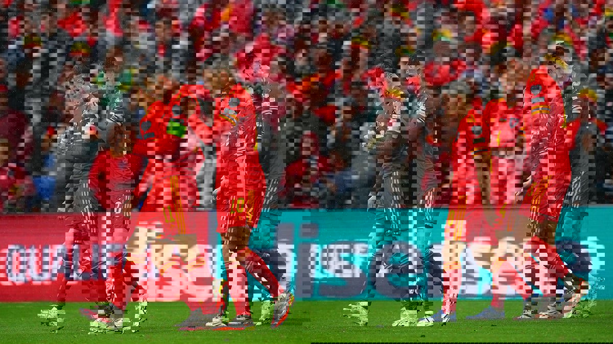 ويلز تهزم أوكرنيا وتبلغ كأس العالم للمرة الأولى منذ 64 عاما