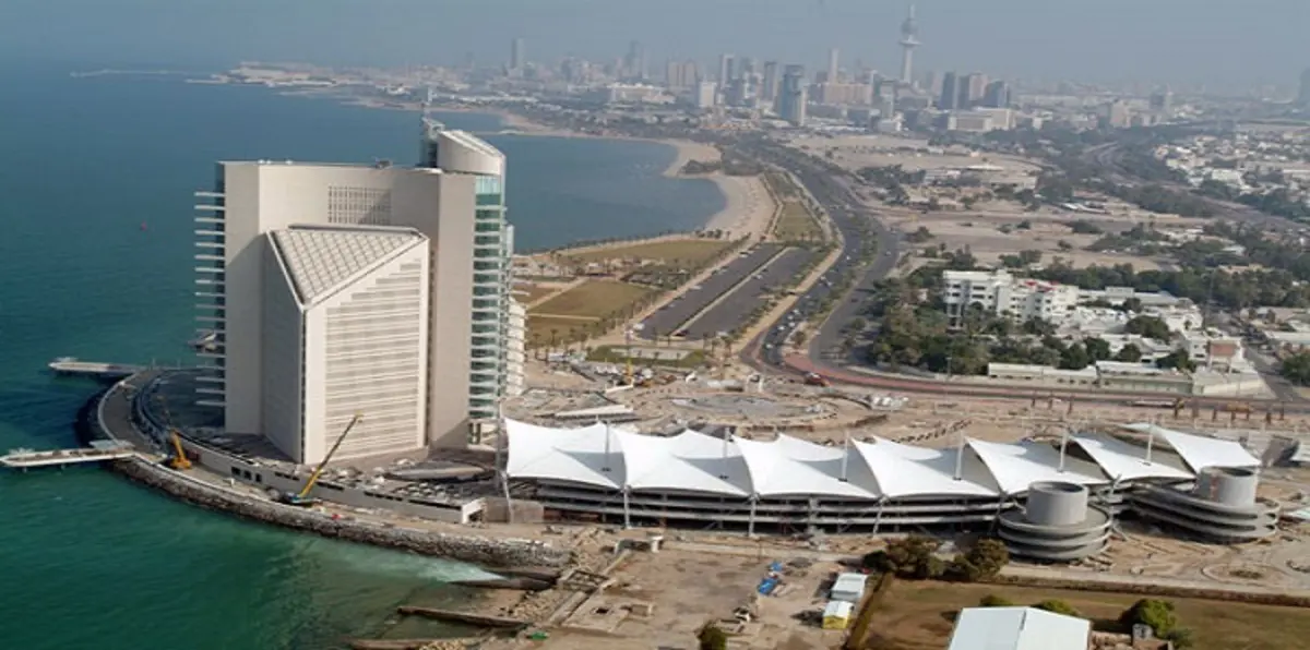 "البترول الكويتية" تخفض أسعار الغاز المُسال