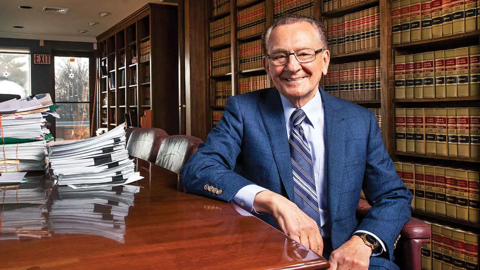 بعد انتكاسته بالسرطان.. رسالة مؤثرة من "القاضي الرحيم" (فيديو)