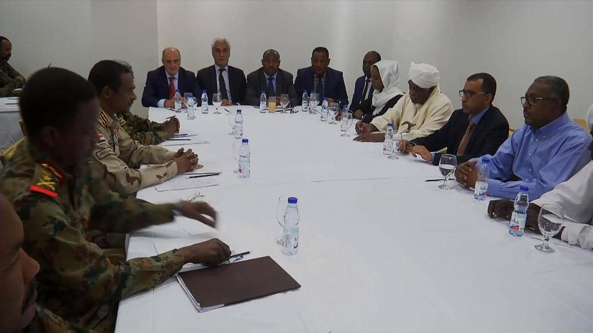 مصر والسودان تستأنفان مفاوضات "سد النهضة" الإثيوبي‎