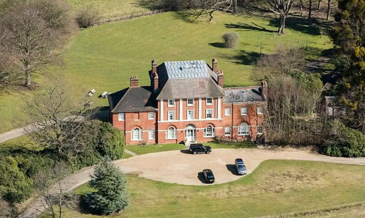 القصر الجديد