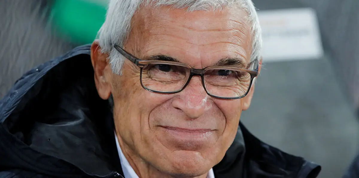 تعرض هيكتور كوبر لأزمة صحية عقب مباراة مصر واليونان ونقله إلى المستشفى