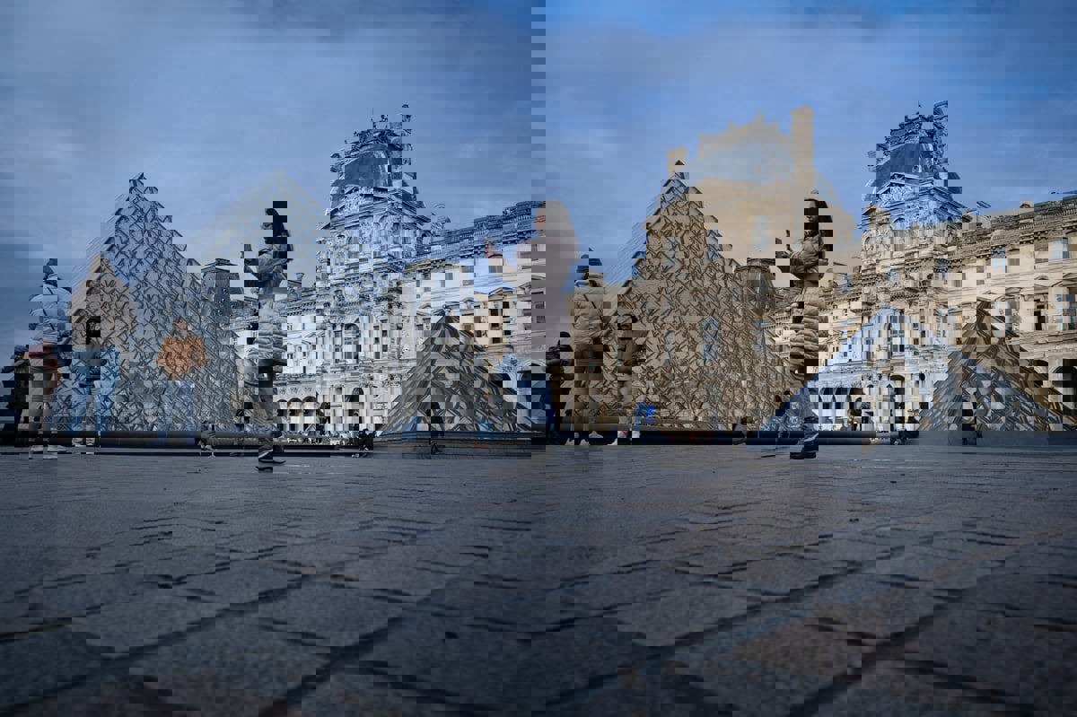 تكاليف الطاقة تدفع متحف "اللوفر" لرفع أسعار تذاكره