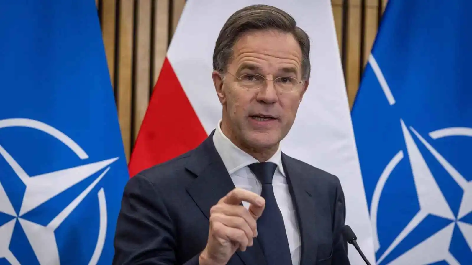 "الناتو": روسيا تتكبد "خسائر فادحة" في أوكرانيا